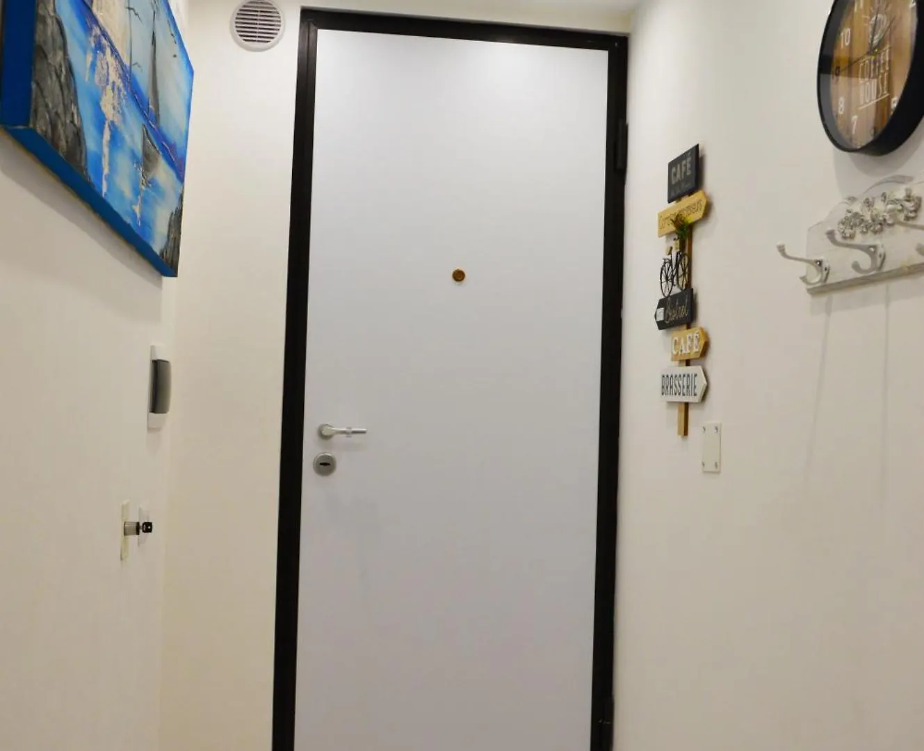 Domus Zeus Apartment Bari