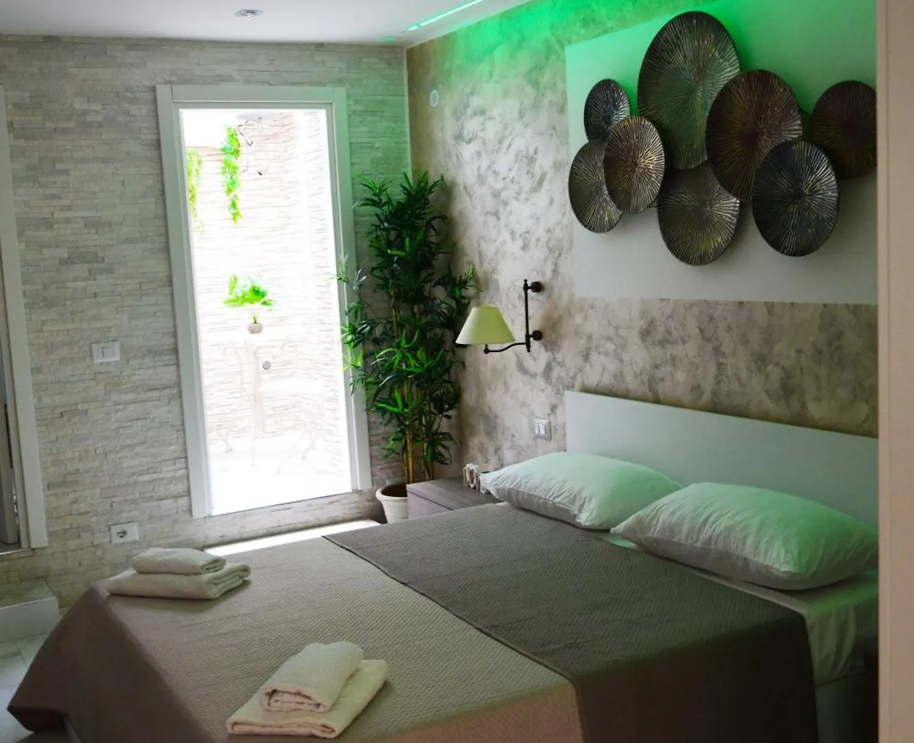 Domus Zeus Apartment Bari